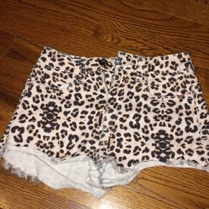 Leopard print high waisted shorts